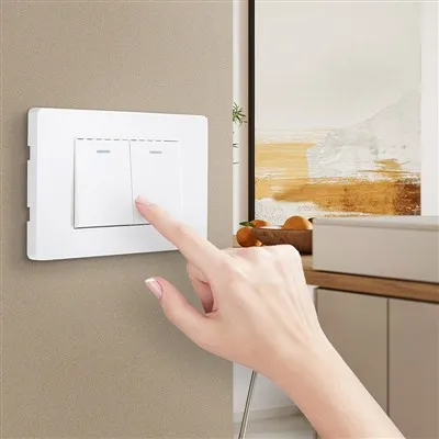 Sakelar Menengah Dua Arah